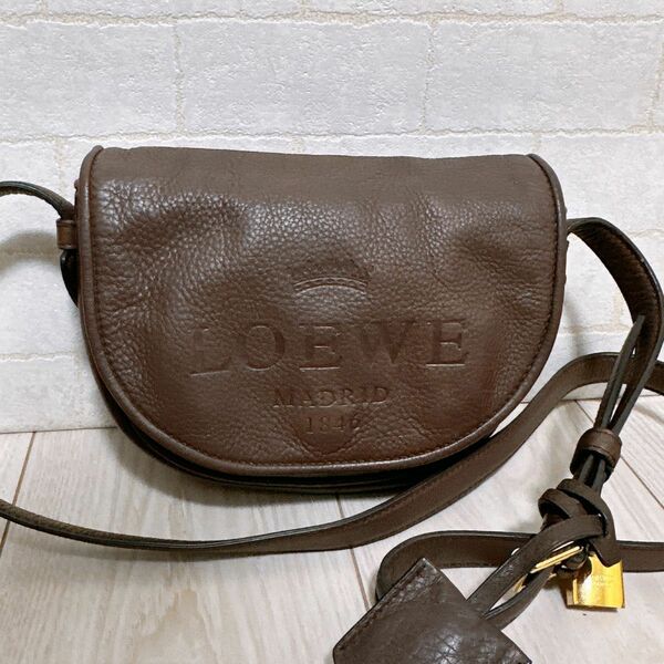 《美品》LOEWE(ロエベ)ショルダーバッグ