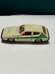 0131-16　tomica LOTUS ELITE トミカ　ミニカー