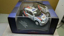 スケール 1/43 SKM 160 ！ FORD FOCUS WRC ！ 世界のラリーカー！ SKID_画像10