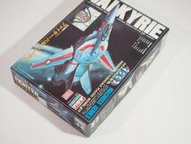 ☆A8578☆未組立★アリイ 1/100 ファイター・バルキリー VF-1J 超時空要塞マクロス_画像2