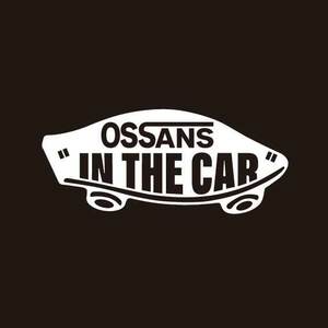 【カッティングステッカー】VANS風　 IN THE CAR 　おもしろ　　おしゃれ　かっこいい　おっさん