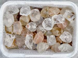 水晶 (226g～250g) クォーツ 原石 鑑賞石 自然石 誕生石 鉱石 鉱物 水石 宝石 置石 インテリア