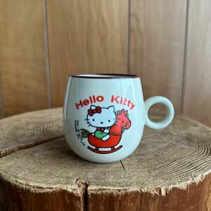 昭和レトロ　1975年　サンリオ　ハローキティ　小さいマグカップ　コップ