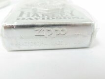 ○ 未使用 長期保管品 ZIPPO ジッポ Harley-Davidson ハーレーダビッドソン 限定版 デスクトップホルダー キーホルダー付き シリアル入り_画像10