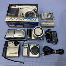 デジタルカメラ まとめて 6台 FUJIFILM FinePix F455/2900Z/4900Zoom Canon PowerShot350 OLYMPUS CAMEDIA C-960 Nikon COOLPIX 880_画像1