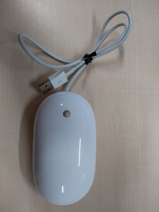 ●【中古】【動作確認済み】Apple USB Mighty Mouse model no A1152 EMC NO 2058 USED【 1個セット】（T9-MR41）