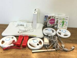 2401030 任天堂 Nintendo Wii ゲーム機本体 ホワイト 周辺機器 各種ソフト（マリオカートWii、スマブラX、Wii Fit plus等)おまとめセット