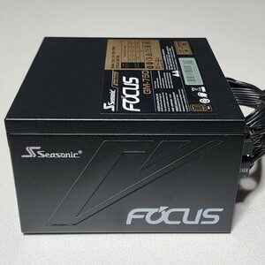 Seasonic FOCUS GM-750(SSR-750FM) 750W 80PLUS GOLD認証 ATX電源ユニット セミプラグイン 動作確認済み PCパーツ