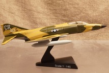 ★アメリカ戦闘機　F-4　ファントムⅡ　1/145　911088_画像6