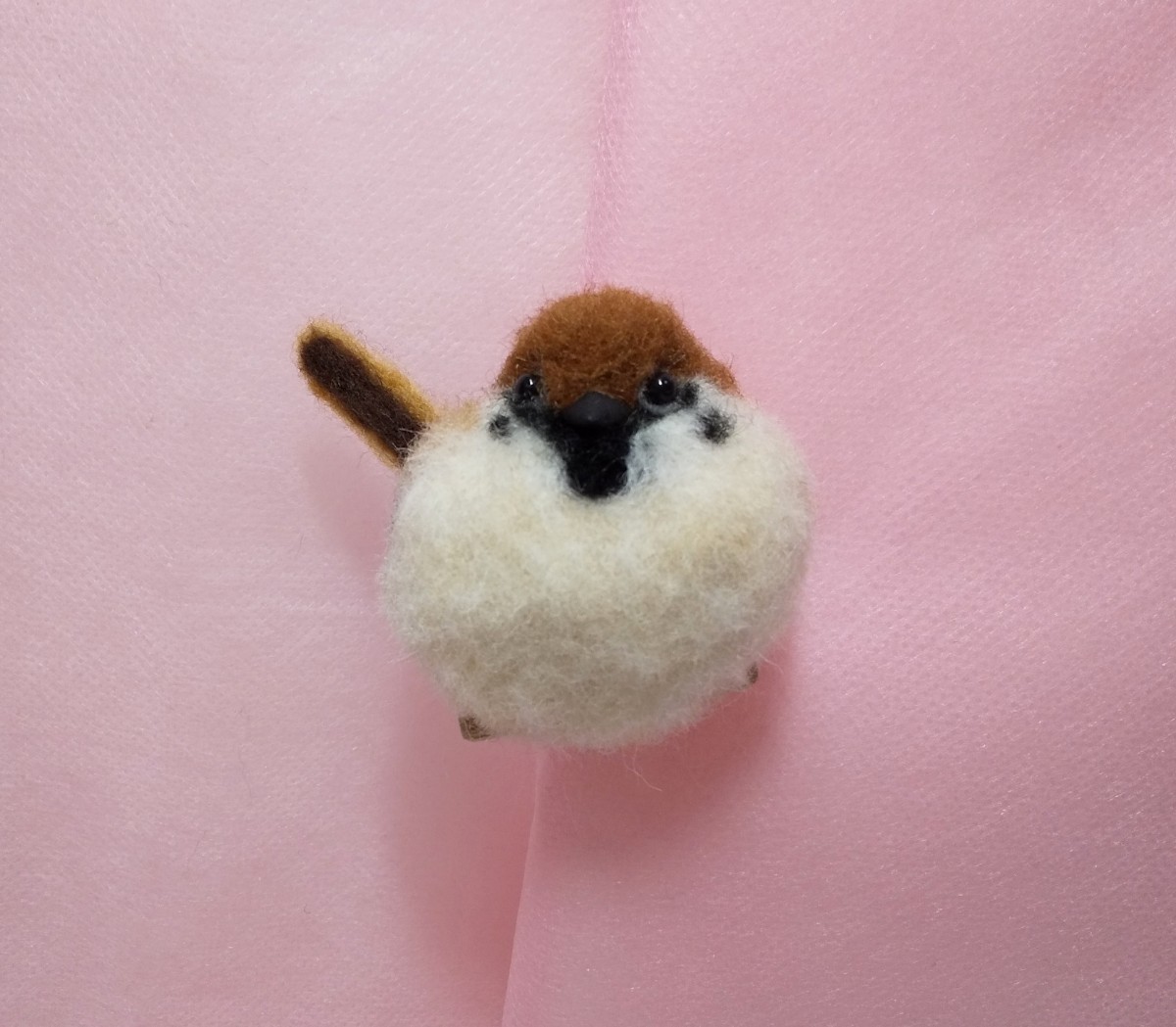 Wool felt sparrow brooch bird wild bird sparrow miniature handmade accessory, toy, game, stuffed toy, Wool felt