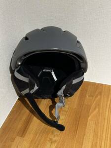 Giroスノーヘルメット　XLサイズ