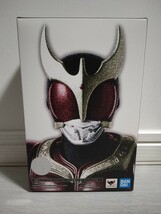 未開封 S.H.Figuarts（真骨彫製法）仮面ライダークウガ マイティフォーム（『仮面ライダーディケイド』Ver.)_画像1