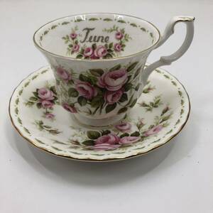 I ☆美品☆ ROYAL ALBERT ロイヤル アルバート Flower of the Month JUNE ROSES ローズ カップ ソーサー 洋食器 簡易清掃済み