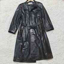 希少サイズLL BALMAIN バルマン【至高の逸品】最高級牛革 極上カウレザートレンチコート ロング 比翼 裏総柄 メンズ ブラック 黒　_画像2