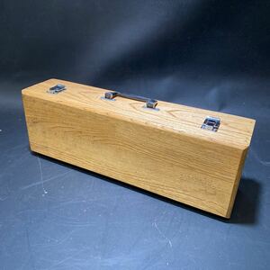N2851　[ 木製 道具箱　47×15.5×12㎝ ]　工具 収納ケース ボックス 携行 ハードケース アンティーク キャンプギア ケース 保管品