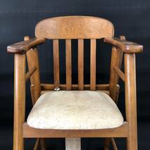 R716【 キッズチェア テーブル ベルト 付き 】Matsuda 子供椅子 椅子 ベビーチェア ダイニングチェア 木製 中古 現状品_画像5