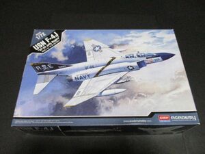 ★☆未組立　アカデミー　1/72　F-4J　ファントムⅡ　VF-84　ジョリー・ロジャース　ディテールアップパーツ付☆★