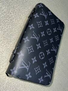 Louis Vuitton ルイヴィトン　ジッピー XL 長財布　モノグラムライン　M61698 　未使用品