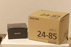 RICOH GXR LENS A16 24-85mm F3.5-5.5+フードLH-2+自動開閉式キャップLC-3