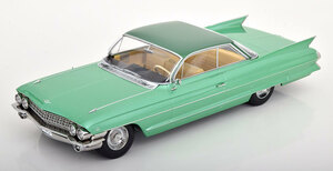 KK scale 1/18 Cadillac Series 62 Coupe DeVille 1961　グリーンメタリック　ダイキャスト製　キャデラック