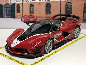 Burago signature 1/18 Ferrari FXX K #54 red Ferrari BBurago 