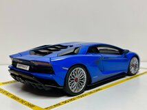 セール品　AUTOart 1/18 Lamborghini AVENTADOR S　ブルー　ランボルギーニ　アヴェンタドール_画像2