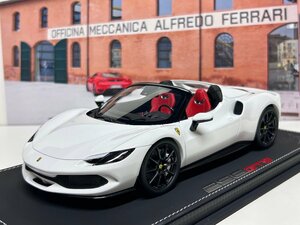 セール　BBR 1/18 Ferrari 296 GTS　Bianco cervino　カーボンホイール　フェラーリ　P18215B