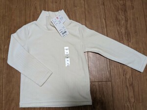 新品未使用★ユニクロ★ストレッチフリースリブハイネック★110