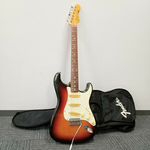 曽我部1月No.114 楽器 ギター Fender フェンダー エレキギター ストラトキャスター Stratocaster ソフトケース付き 弦楽器 