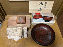 木工品 工芸品 鎌倉彫り 琉球 獅子 シーサー 麒麟 熊 木彫り 台 漆 お椀 真鍮 小物入れ お菓子入れ フルーツ皿 梅 一刀彫り_画像1