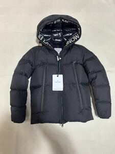 新品未使用 MONCLER モンクレール MONTCLA GIUBBOTTO モンクラー ダウンジャケット サイズ2