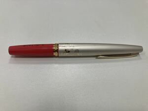 PILOT パイロット 万年筆 ペン先 刻印有 14K585 花柄　ネーム入