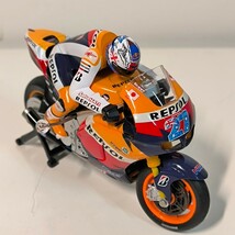 京商 1/18 ミニッツ モトレーサー 2011 レプソル ホンダ RC212V_画像5