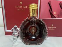 REMY MARTIN レミーマルタンルイ13世 バカラ クリスタルボトル　替栓・冊子・鏡面化粧箱・専用袋付き！未開封　正規輸入品_画像3