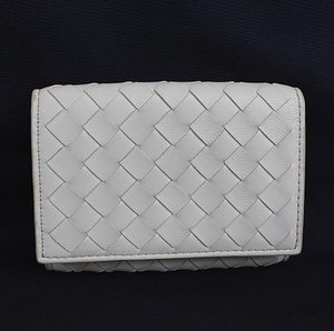 ボッテガヴェネタ 三つ折り財布 ホワイト　白　美品　ミニ財布　ウォレット r434