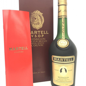 【中古】【未開栓】MARTELL マーテル VSOP メダイヨン 特級 700ml 40％ メダリオン 箱付[240095244571]