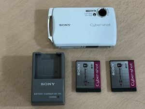 【ジャンク品S5495】SONY ソニー Cyber-shot DSC-T11 デジタルカメラ バッテリー2個　充電器付