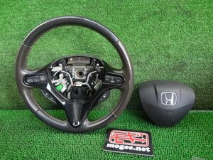 3FA9134 CD3)) ホンダ フィットシャトル GP2 前期型 ハイブリッドナビプレミアムセレクション 純正 レザーステアリング