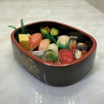 ＝R＝ 食品サンプル 寿司　寿司弁当 持ち帰り マグロ イカ サーモン ホタテ エビ ウナギ　ウニ いくら 手巻き ＝B-240145_画像9