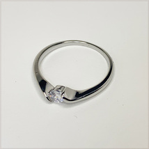 [RING] Rhodium Plated φ4mm ブリリアントCut CZ スムース サイドテンション デザイン プラチナカラー リング 13号 【送料無料】_画像3