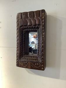 ＃1 インド　ミラー　鏡　ビンテージ　木製　古木　壁掛け　インテリア　ディスプレイ　店舗什器　ヴィンテージ雑貨　個性的