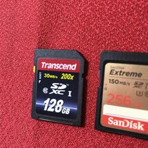 ☆1円〜Transcend Extreme SDカード 128GB 256GB 2枚まとめ 30,150MB/s 複数回使用済み【DR1】_画像2