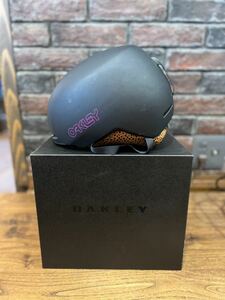 2023 OAKLEY オークリー MOD1 (A) エムオーディーワン 99505A-94K 【ヘルメット/日本正規品/スノーボード/アジアンフィット】