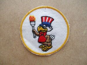 80s イーグルサム聖火ワッペン/横振り刺繍ロサンゼルスSam the Olympic Eagleオリンピック1984年ロス五輪PATCH白頭鷲キャラクター S34