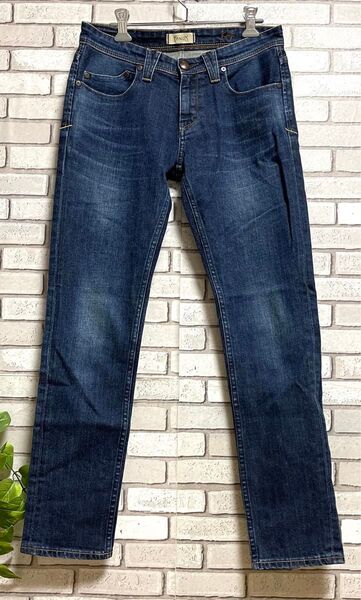 ヤヌーク YANUK スキニーデニムパンツ 24 ジーンズ
