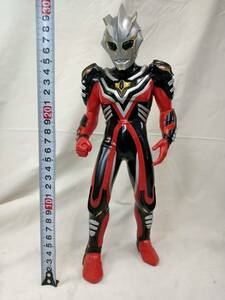 ウルトラマン05【中古】 アミューズメント景品 ウルトラマンネクサス ビッグサイズ ソフビフィギュア ダークメフィスト【現状品】