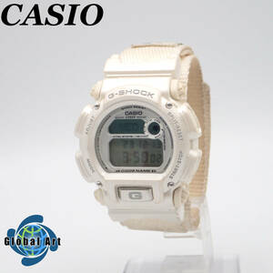 う12070/CASIO カシオ/G-SHOCK/コードネーム/A.D.M.A./クオーツ/メンズ腕時計/ホワイト/DW-8800