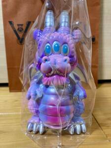 ART JUNKIE CALM DRAGON アートジャンキー カームドラゴン ビニール ウエノ個展 限定 三眼龍神 マーブル 上野 ソフビ sofvi VINYL UENO