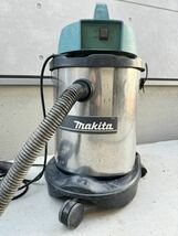 中古品 動作確認 通電確認 済み makita マキタ 乾湿両用 業務用 集じん機 406 集塵機 集じん容量32L 掃除機_画像2