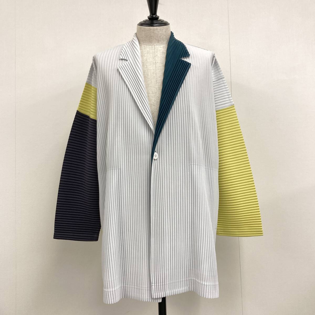 Yahoo!オークション -「homme plisse issey miyake プリーツ Yahoo!オークション -「homme plisse issey miyake プリーツ